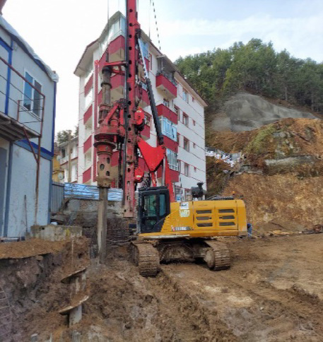 Özay Geoteknik Makine Parkuru 10